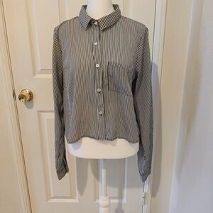 Forever 21 button up shirt​​​​​​​​